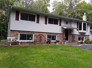 5263 Fairway Ct, Laona, WI 54541