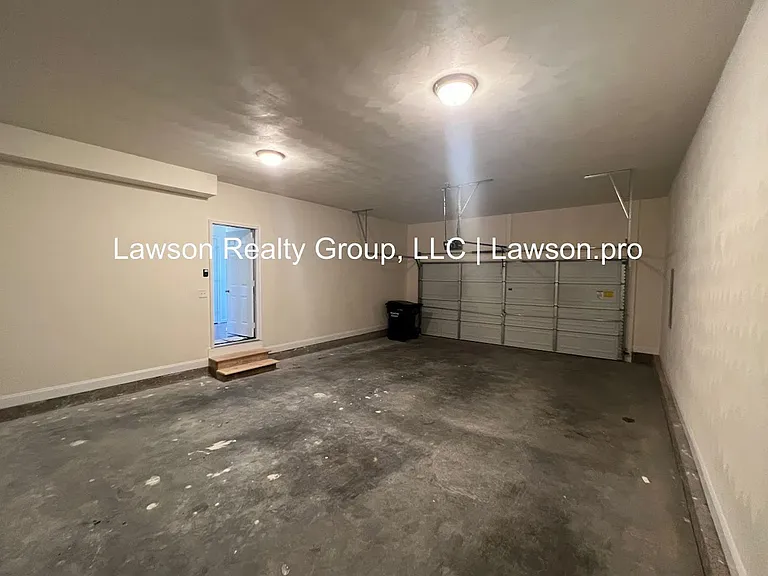 2080 Lawson Ln — Photo 23