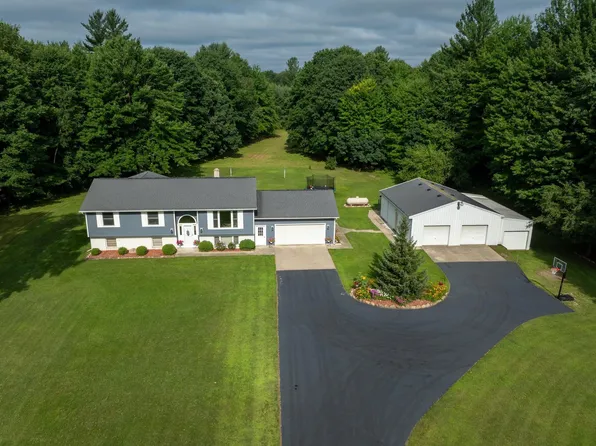 4242 S Wise Rd, Shepherd, MI 48883