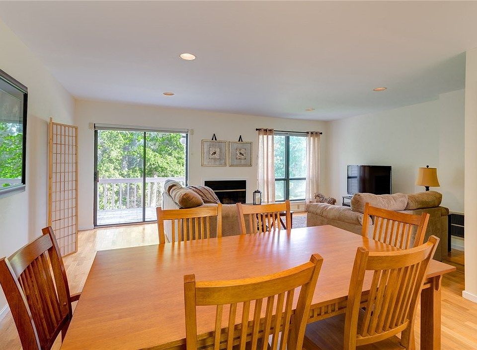 36 Hudson Watch Dr, Ossining, NY 10562 Zillow