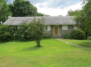 353 Shawanga Lodge Rd, Bloomingburg, NY 12721