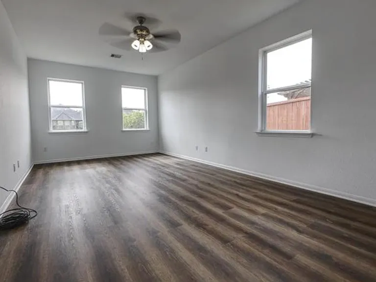 3727 Varna Ct — Photo 22