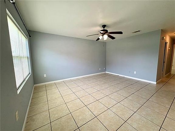 5th image of 101 Ursula Dr