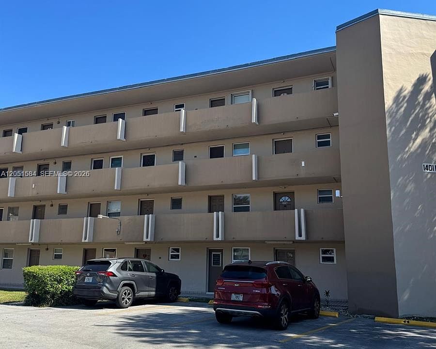 1st image of 1401 NE 191st St #D108