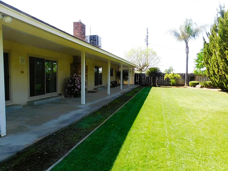 9214 E Belmont Ave — Photo 11