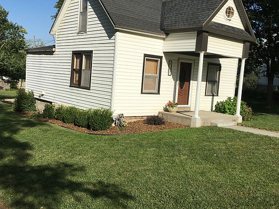 5th image of 725 S 5th St