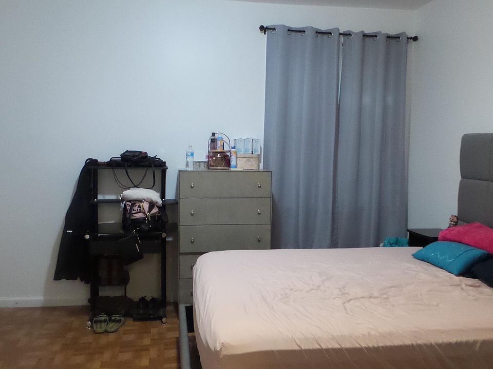 2nd image of 12512 18th Ave #2F