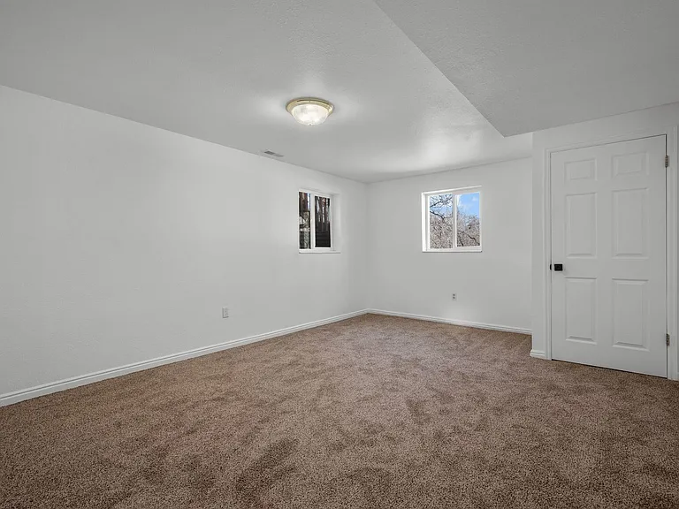 8566-8568 Wasatch Blvd E — Photo 27