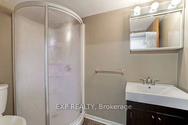 47 Reiner Cres #BASEMENT — Photo 9