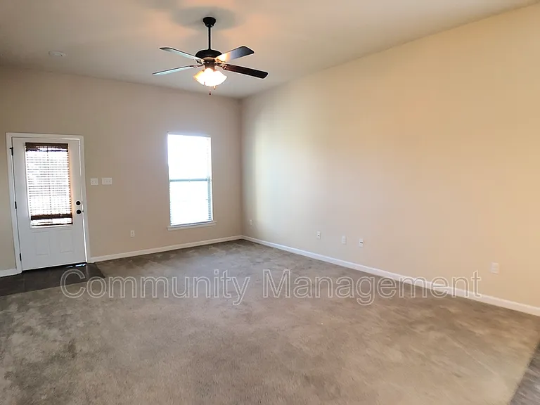 13838 Ponderosa Dr — Photo 9