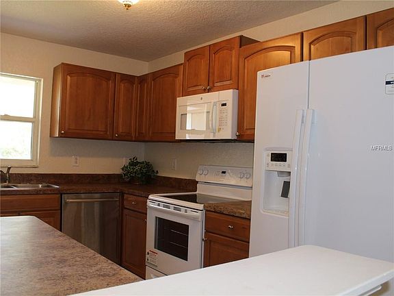 5th image of 6636 Westmont Dr