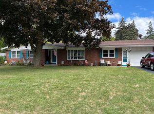 71 Bellmawr Dr, Rochester, NY 14624