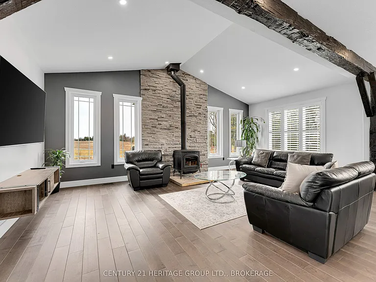 90 Aragon Rd — Photo 10