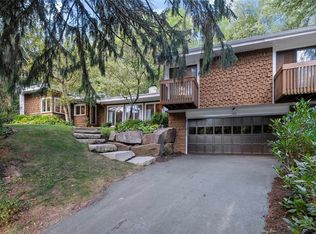 120 Hill Rd, Wexford, PA 15090