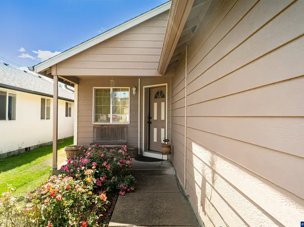 3370 Marion St SE, Albany, OR 97322