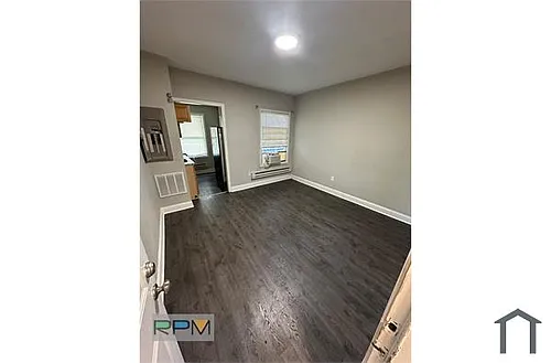 5114 Craig Ave #2 Photo 1