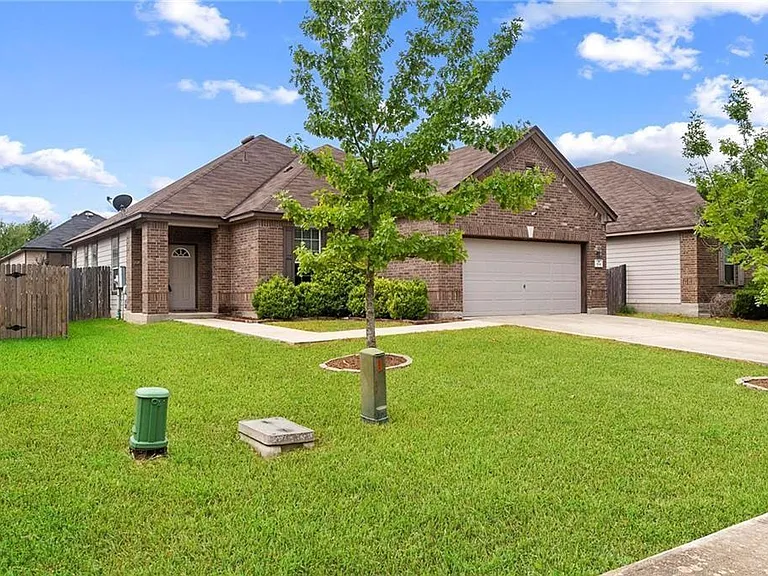 534 Apricot Dr — Photo 1