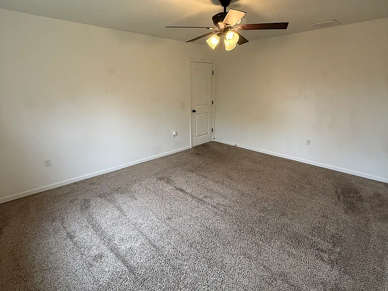 212 Hunter Ave — Photo 22