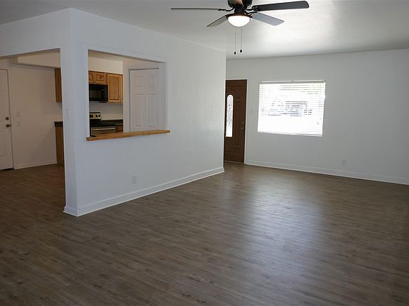 4th image of 672 S 10th Ave