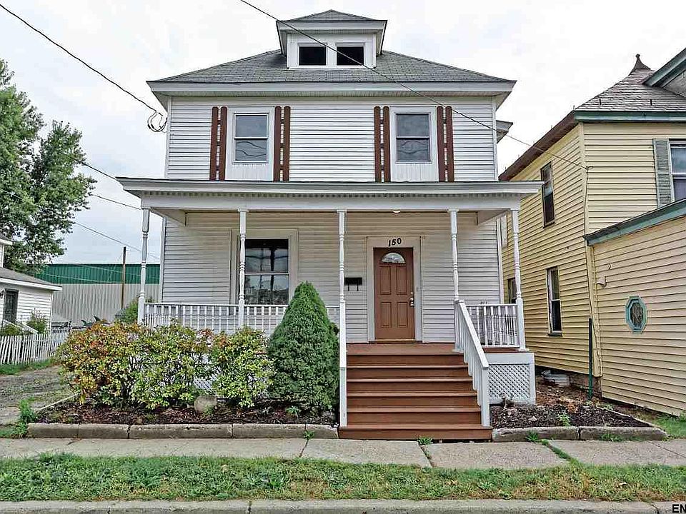 1st image of 150 1st Ave