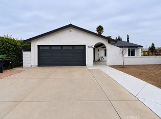 1302 Turquoise Dr, Corona, CA 92882