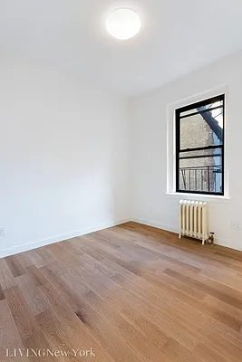 Rented by LivingNY | media 21