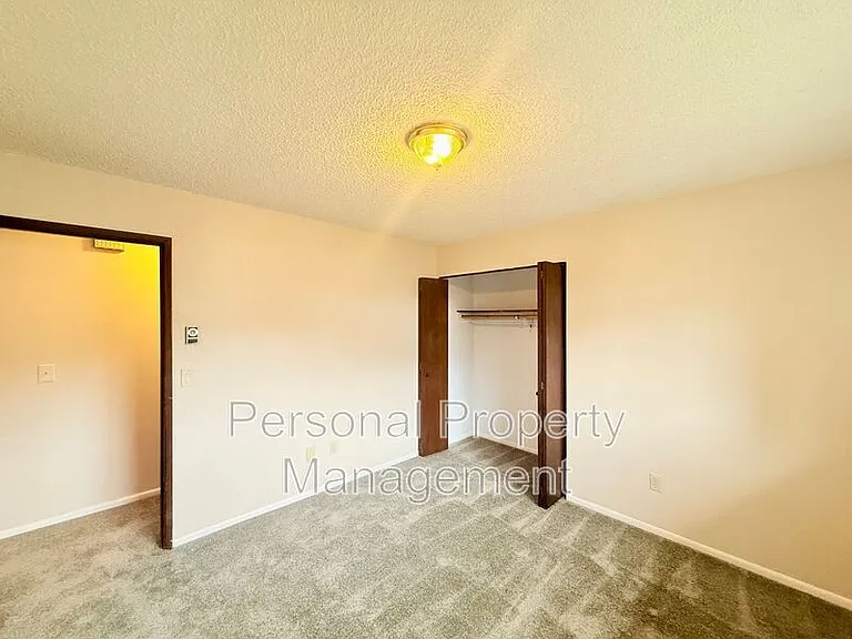 1335 Z St #D — Photo 7