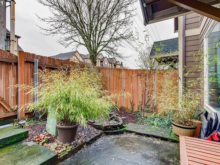 1130 NE Perl Way #1130 — Photo 17