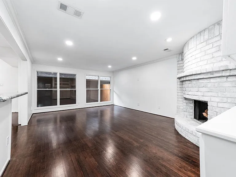 727 Bunker Hill Rd #104 — Photo 31
