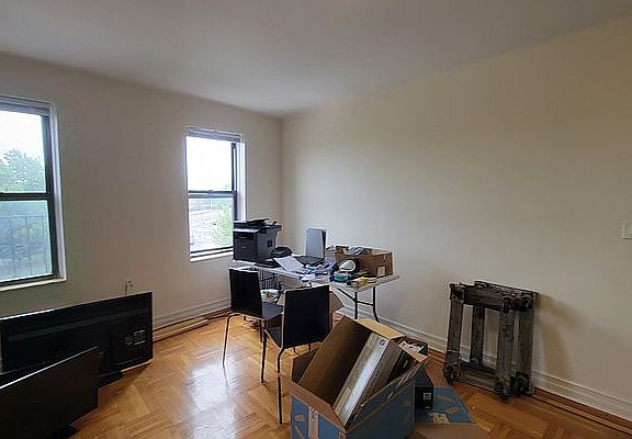 5th image of 3405 Kings Hwy APT 3D