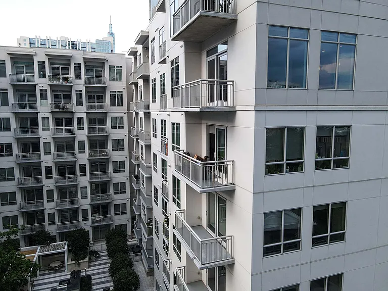 Trace Midtown Apartments — Photo 34