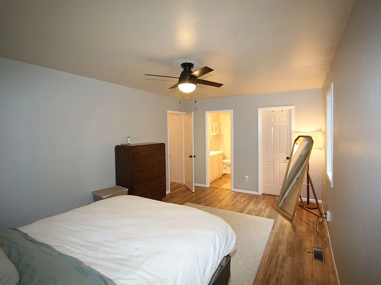 2230 Daybreak Ct — Photo 10
