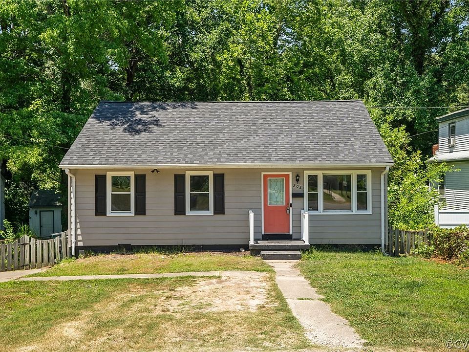 1st image of 202 N Ivy Ave