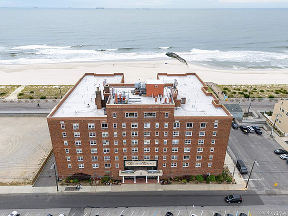 2nd image of 370 W Broadway #5W