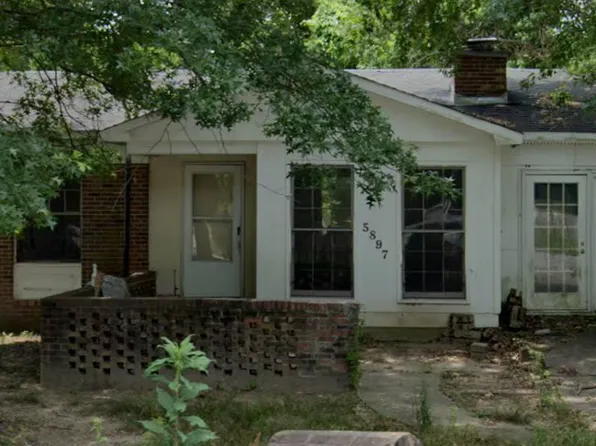 5897 Leone Dr W, Macon, GA 31206