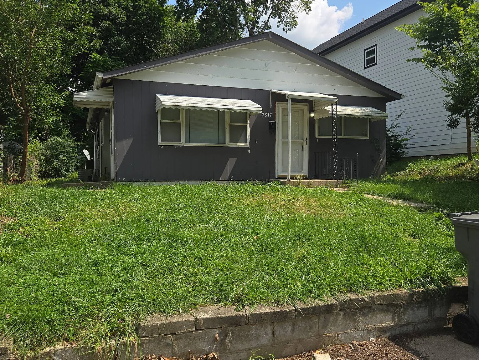 2817 East Riverside Drive - 1 — Photo 1