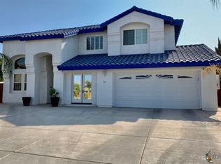 164 W Alejandro St, Imperial, CA 92251