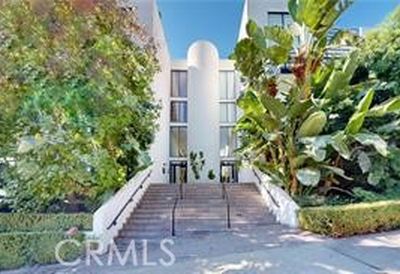 1201 Larrabee St APT 305, West Hollywood, CA, 90069