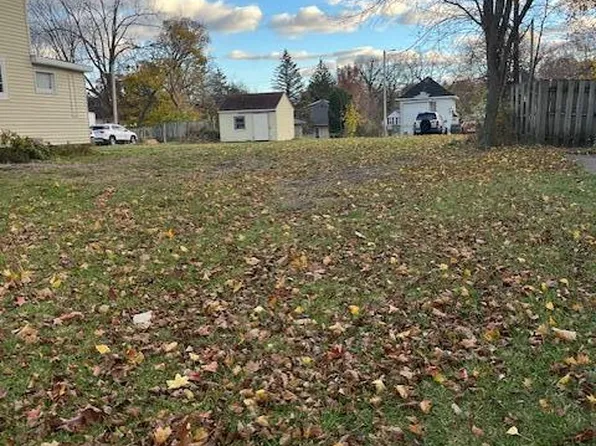 321 W Barnes Ave, Lansing, MI 48910