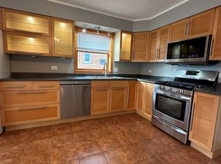 526 W Dempster St #2, Mount Prospect, IL 60056