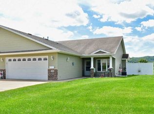 736 14th St, Wabasha, MN 55981