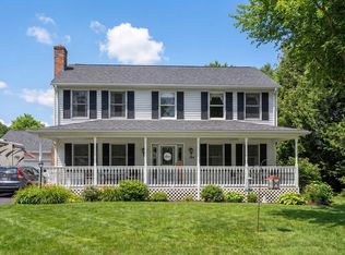 384 Pine St, Feeding Hills, MA 01030