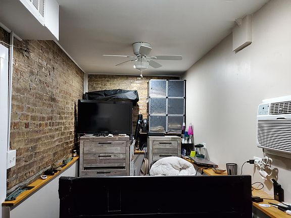 Extra room with heat/cooling wall unit.