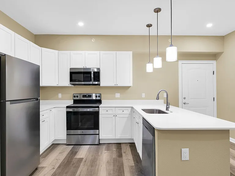 Copper View Apartments — Photo 25