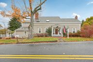 Berry Rd-S2110-001.jpg