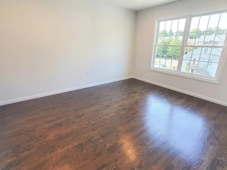 38 Triangle St #4 — Photo 9