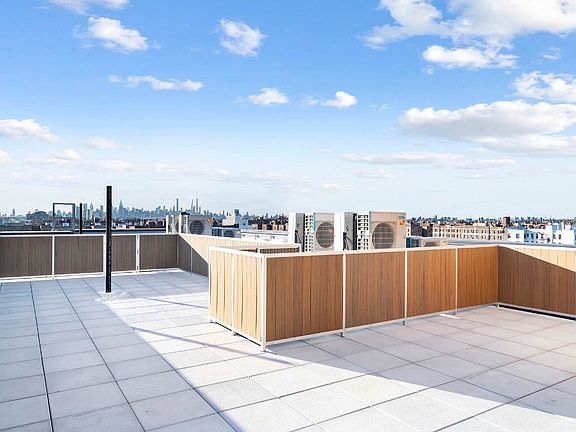 91-09 Roosevelt Ave #305, Jackson Heights, NY 11372 | Zillow