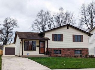 19529 Ridgeland Ave, Cleveland, OH 44135