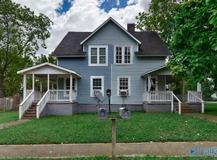 3413 Alpine St SW, Huntsville, AL 35805