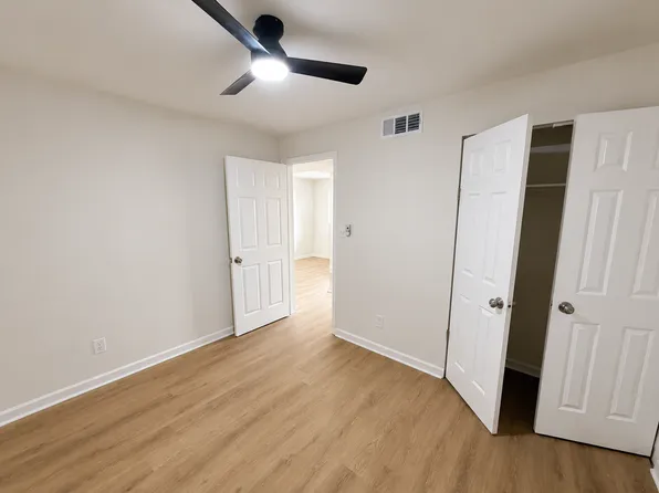 443 Dargan Pl SW APT 4, Atlanta, GA 30310